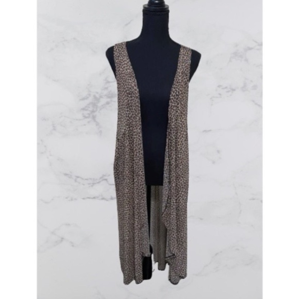Sleeveless Cheetah Kimono